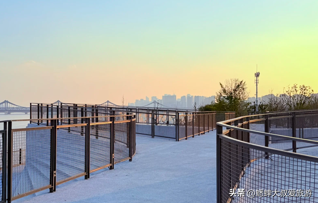 总面积27万平方米的杭州“观潮公园”全新开放，可拍冲击力大片！