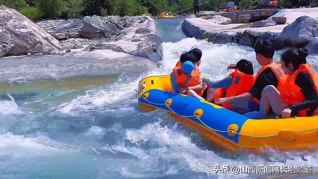 壶关县：大河漂流迎来夏季旅游高峰