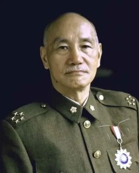 蒋介石曾言：世上只有两人能取代我，除了毛主席，另一人是谁
