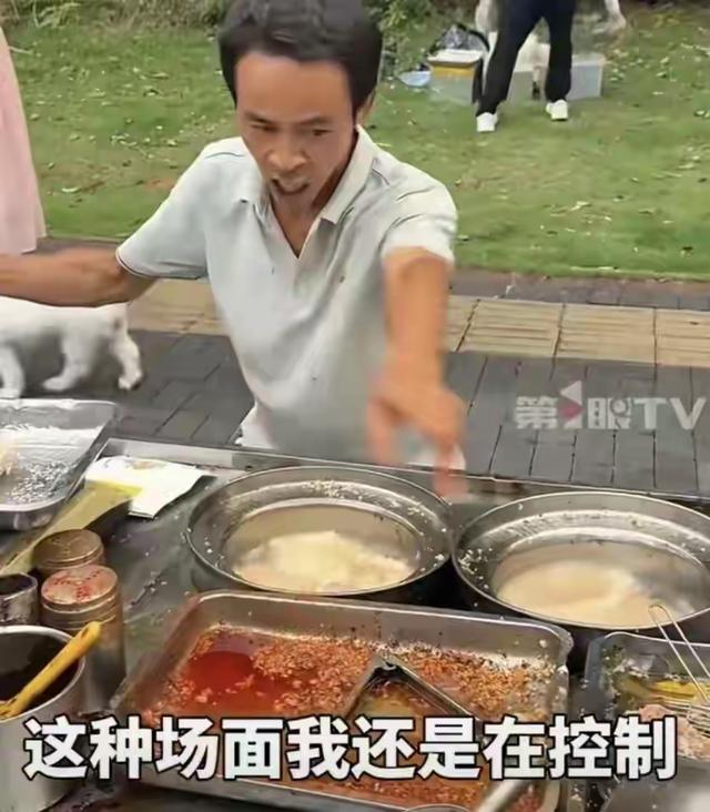 国庆爆火！“鸡排哥”与他的疯狂假期，是真火还是炒作？