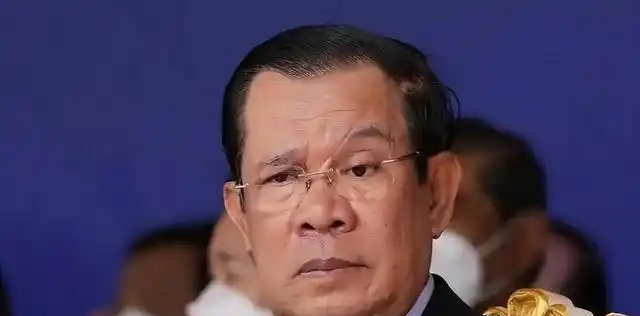 老挝加入战场，大批柬埔寨士兵被缴械，洪森陷入“四面楚歌”境地