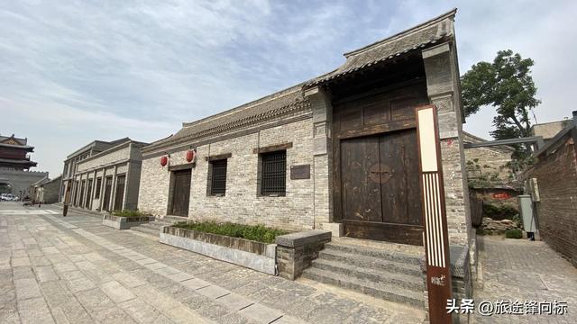 仙鹤栖于南山峭壁，探秘四大古镇的前世今生，透着股超凡脱俗仙气