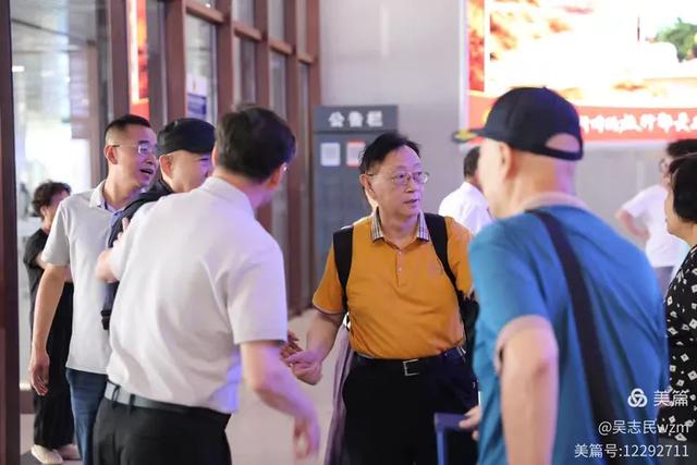 北京开国将军后代合唱走进古城大同，探寻历史足迹，感受文化魅力
