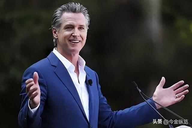 加州前幕僚长23项重罪！22万美金牵出政坛黑幕，泪洒法庭否认指控