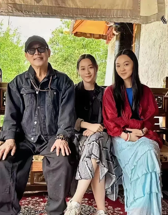 李连杰手术3天后，恶心的一幕发生了，5cm刀口也没换来网友同情