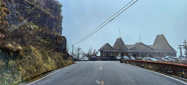 2024深秋四川行19 神农架风景区2 华中屋脊的五彩秘境