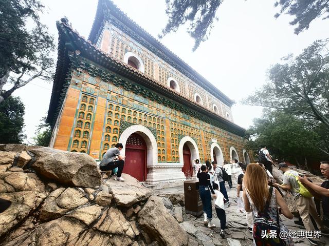 颐和园建筑之汉藏混合式佛寺建筑群——“四大部洲”