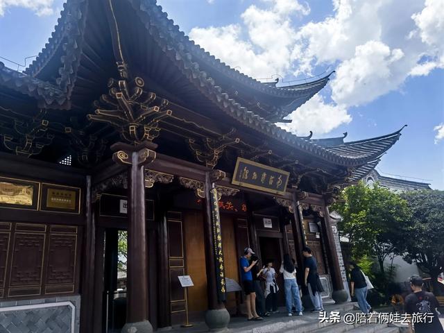 时光悠然,烟火人间,一座活着的巍山古城
