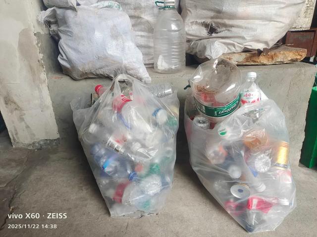 50个瓶子，换一碗年糕！这间小院守护一座山的清净