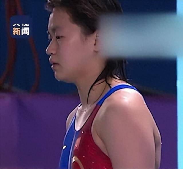 跳水界再出黑马！王伟莹勇夺单人冠，采访意外透露全红婵真实状态