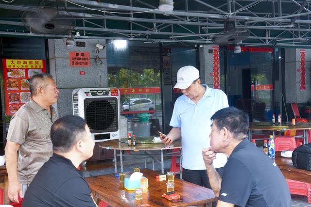 福建石狮黄金海岸：美景醉游人，这家海鲜馆藏着大海的味道