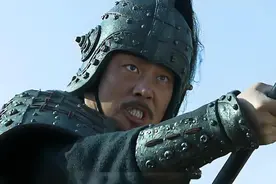 死战不退，许褚大战五虎上将，最有可能打败谁？马超知道答案！图片