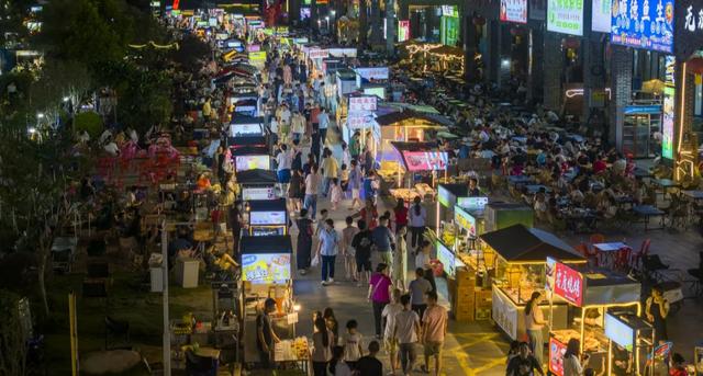 重庆这五大特色夜市，凌晨三点人声鼎沸，好吃又好逛，错过很可惜