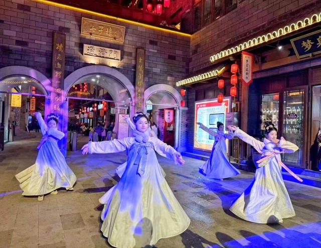 千万粉丝大V空降丽水！小黑诸鸣带你探访“有意思”的山水人文