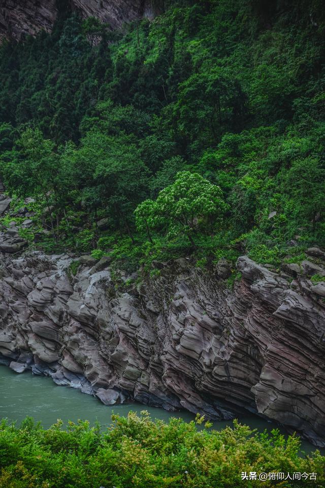成都周边 | 一段古道，一座老桥，几度春秋