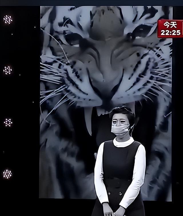 16年，母亲虎口救女被咬身亡，女儿至今未得到父亲原谅：谁的责任