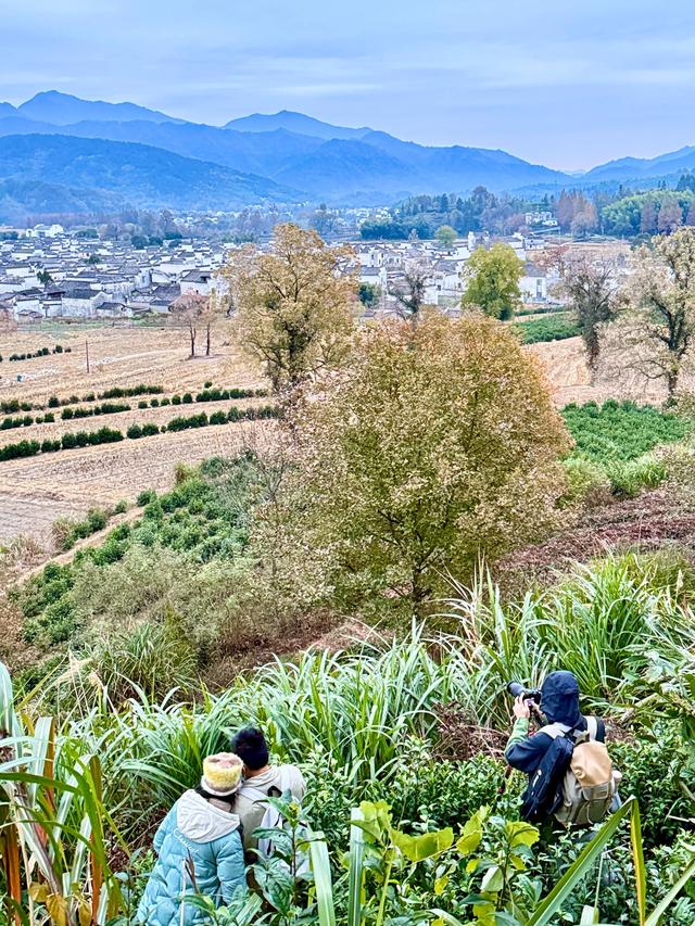 等待日出（黟县宏村镇卢村与奇墅湖）