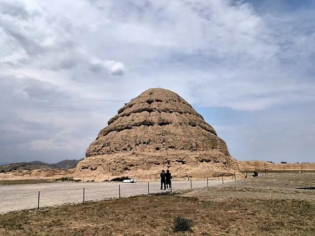 第二十九天 西夏王陵——东方金字塔