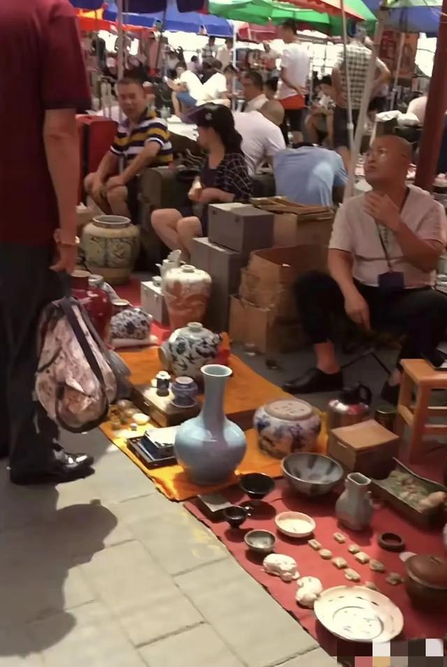 大量日本游客涌入北京，打着旅游幌子不去旅游不吃美食，为啥来？