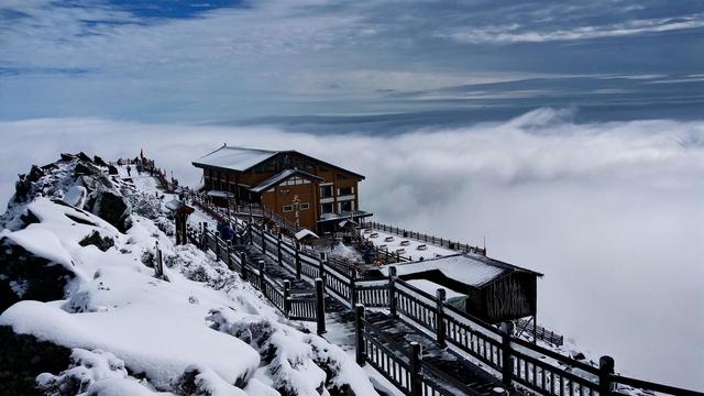 太白山景区冬季暖心服务行动全面启动
