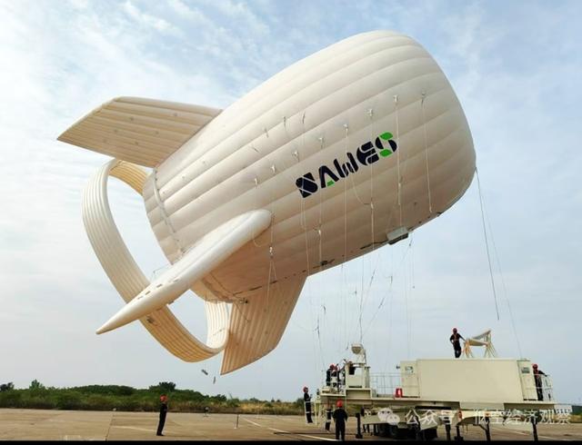 世界最大浮空风电装置戈壁试飞成功，有何优势？会成风电主流吗？