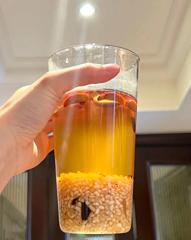 火爆全网的“暴瘦水”，坚持喝了30天，瘦了将近15斤