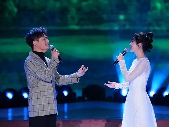 她靠星光大道一炮而红，却因当小三前途尽毁	，今39岁活成这样