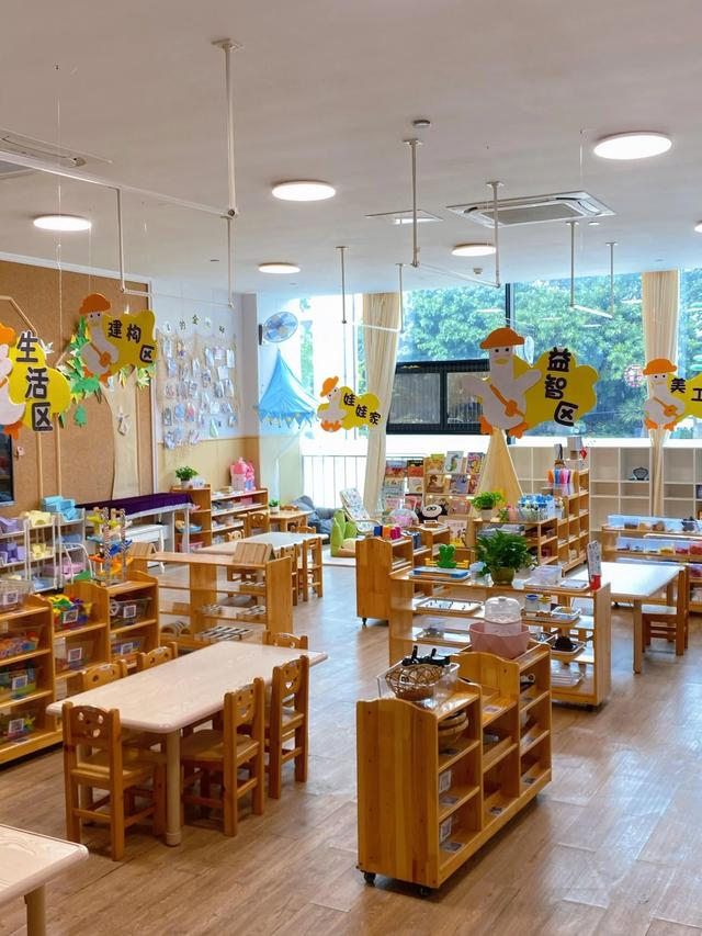 幼儿园免费政策实施，幼教行业大洗牌。私立幼儿园面临淘汰风险？
