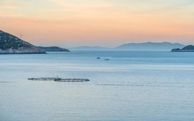 神仙不输泉州，这座闽东小城也有封神的秋天
