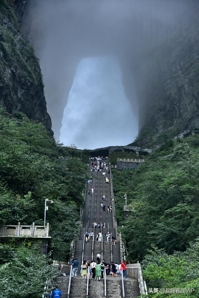 世界奇观--天门洞