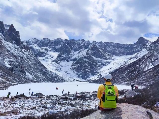 一踩油门，赴莲宝叶则的风景与自由之约