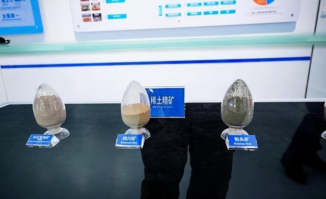 中方一道命令，让美国终于看明白，这代人是摆脱不了稀土卡脖子了