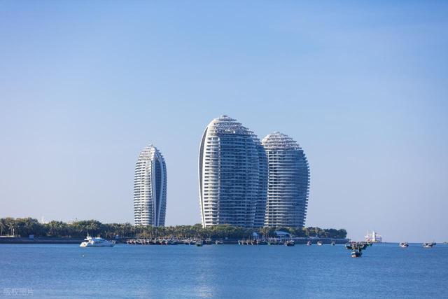 海南新 “特大” 城市即将诞生，海口三亚并未入选，而是这座城市