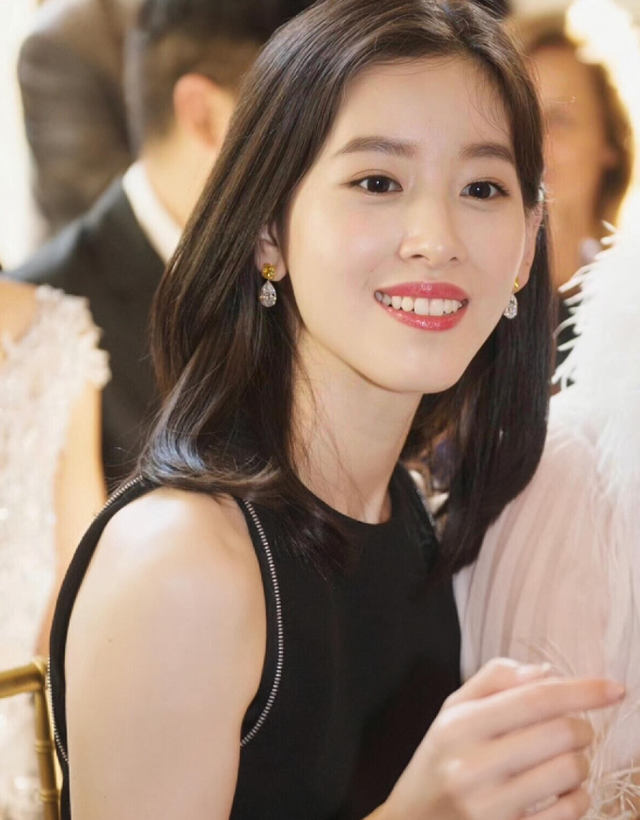 不装了！结婚10年后，章泽天彻底跟刘强东翻脸，郭晶晶当初没说错