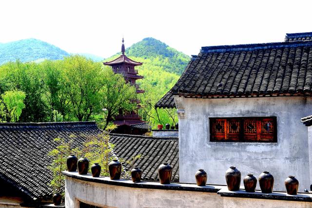 窑湖小镇丨黛瓦飞檐间，揉碎一湖春光