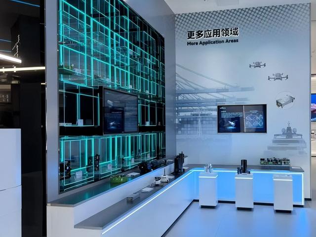 388天建成芯片厂！极果探访格力芯片工厂，见证中国“芯”速度