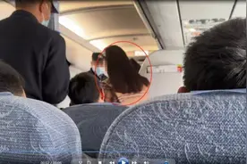 女乘客起飞前抽电子烟，致飞机迟飞近一小时，拉萨机场公安：会依法处理图片