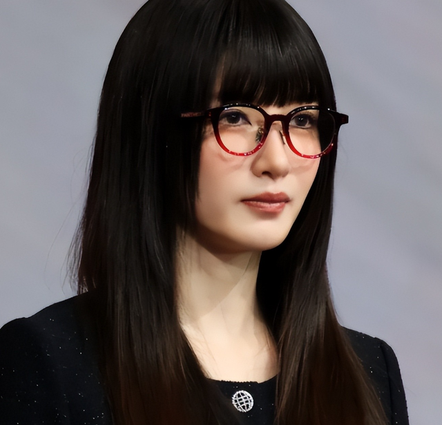 与富商海外产子真相大白6个月，江疏影近照太意外，王传君没说错