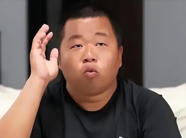 又一个祸从口出，自曝年收入过亿！千万网红“蓝战非”全平台被禁