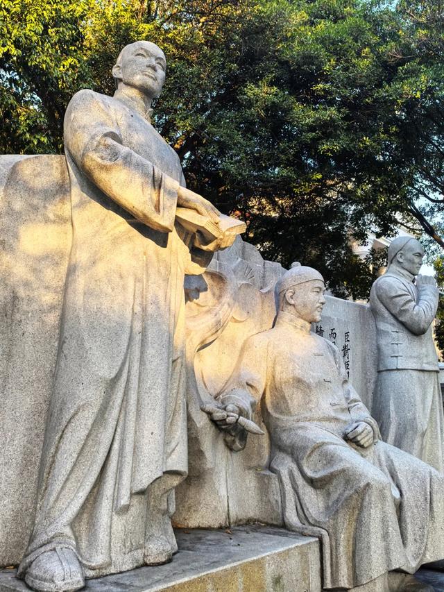 桂林：邂逅榕湖别样情！