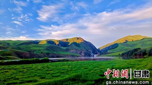 中新武威观丨毛藏初秋：斑斓山水间的温柔诗意
