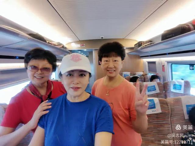北京开国将军后代合唱走进古城大同，探寻历史足迹，感受文化魅力