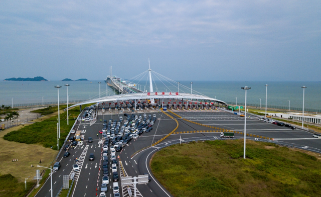 永不能回本的大桥！港珠澳大桥耗资1269亿，为何“无车”通行？​