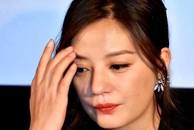 事业没了，婚也离了	，被封杀5年后赵薇不再隐忍，首次回应传闻