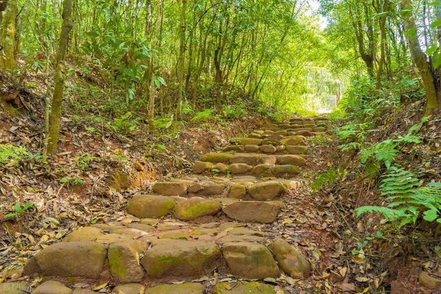 秋冬季适合去的7个地方，小住三五天，给自己放个假