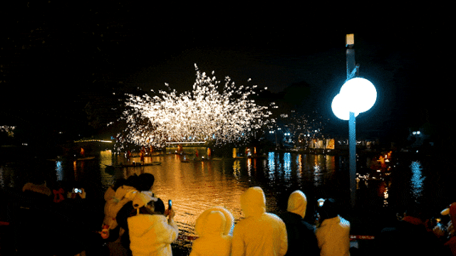 春节来看珍珠泉的“火树银花”