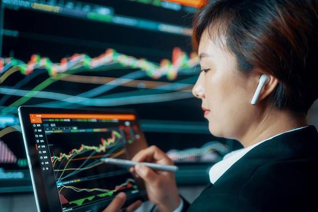 为啥有人靠红利资产养老？不同人群配置逻辑超实用