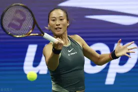 美网-郑钦文2-1力克维基奇 跻身女单八强 将战萨巴伦卡图片