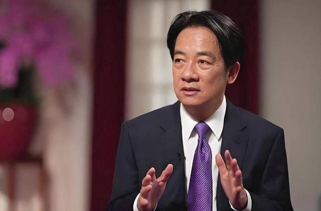 郑丽文反应真快，我军刚启动军演，她表态优先访陆，赖清德发话了