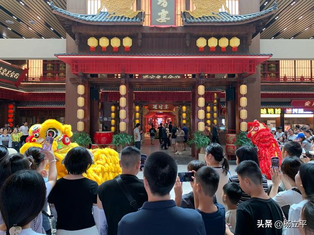 潍坊西服务区四日爆火启示录：文旅融合点燃高速驿站新引擎